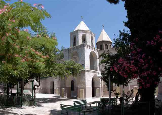 تور تهران گردی |رج زدن سنگلج| تور تهران گردی |رج زدن سنگلج|