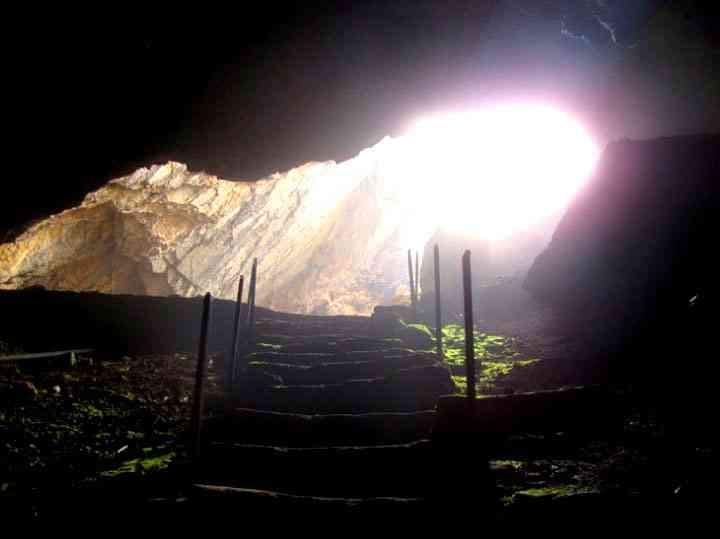 تور یک روزه غار بورنیک و روستای هرانده |تور تعطیلات عید قربان| تور یک روزه غار بورنیک و روستای هرانده |تور تعطیلات عید قربان|